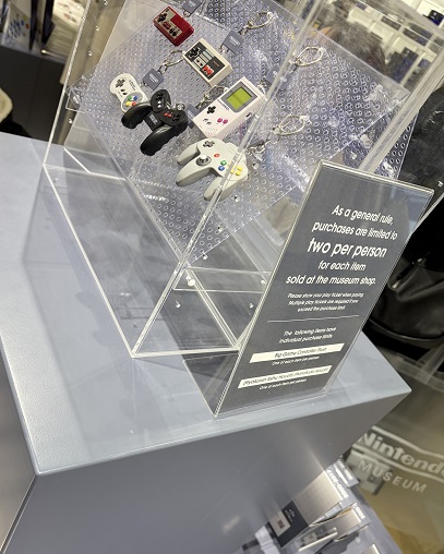 【写真】ガチャ要素ありのコントローラーキーホルダーコレクション